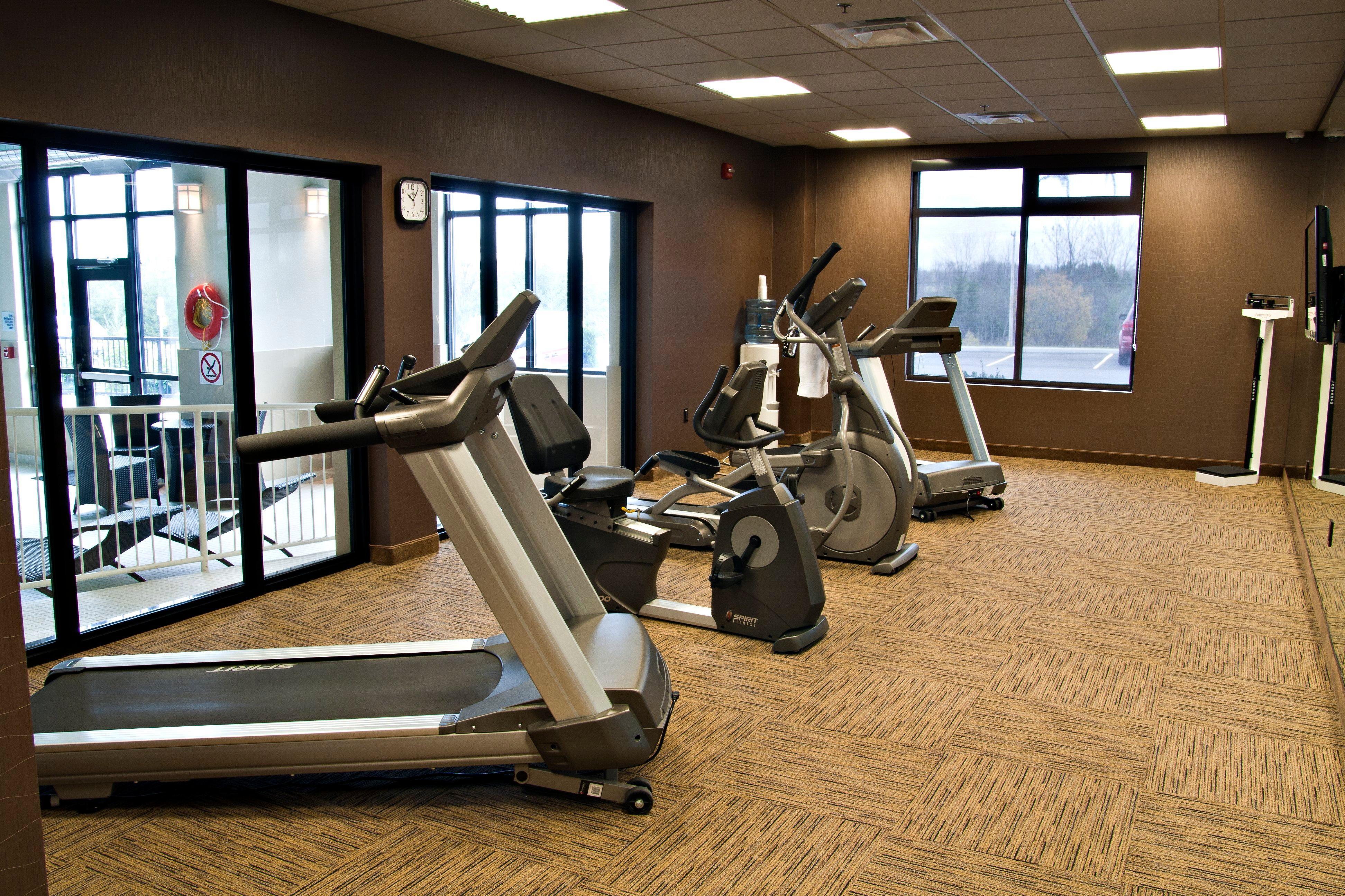Holiday Inn Express Pembroke By Ihg Dış mekan fotoğraf