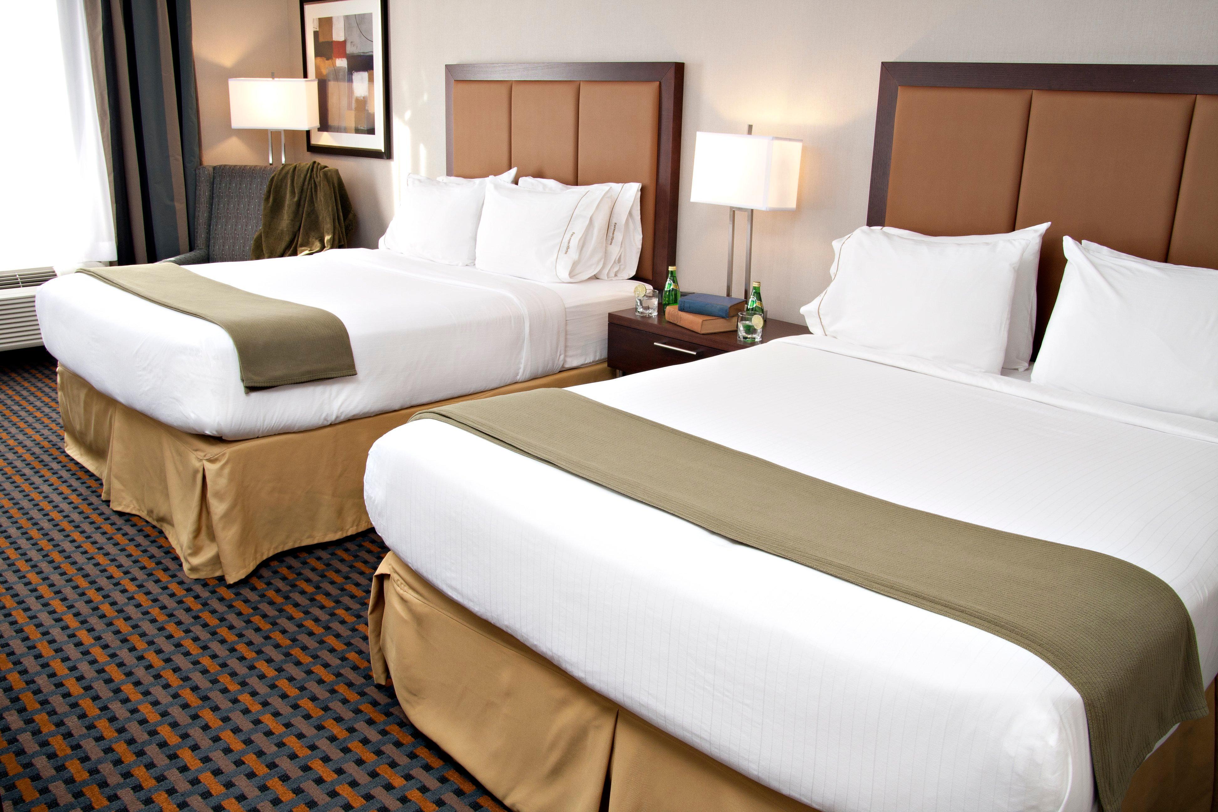 Holiday Inn Express Pembroke By Ihg Dış mekan fotoğraf