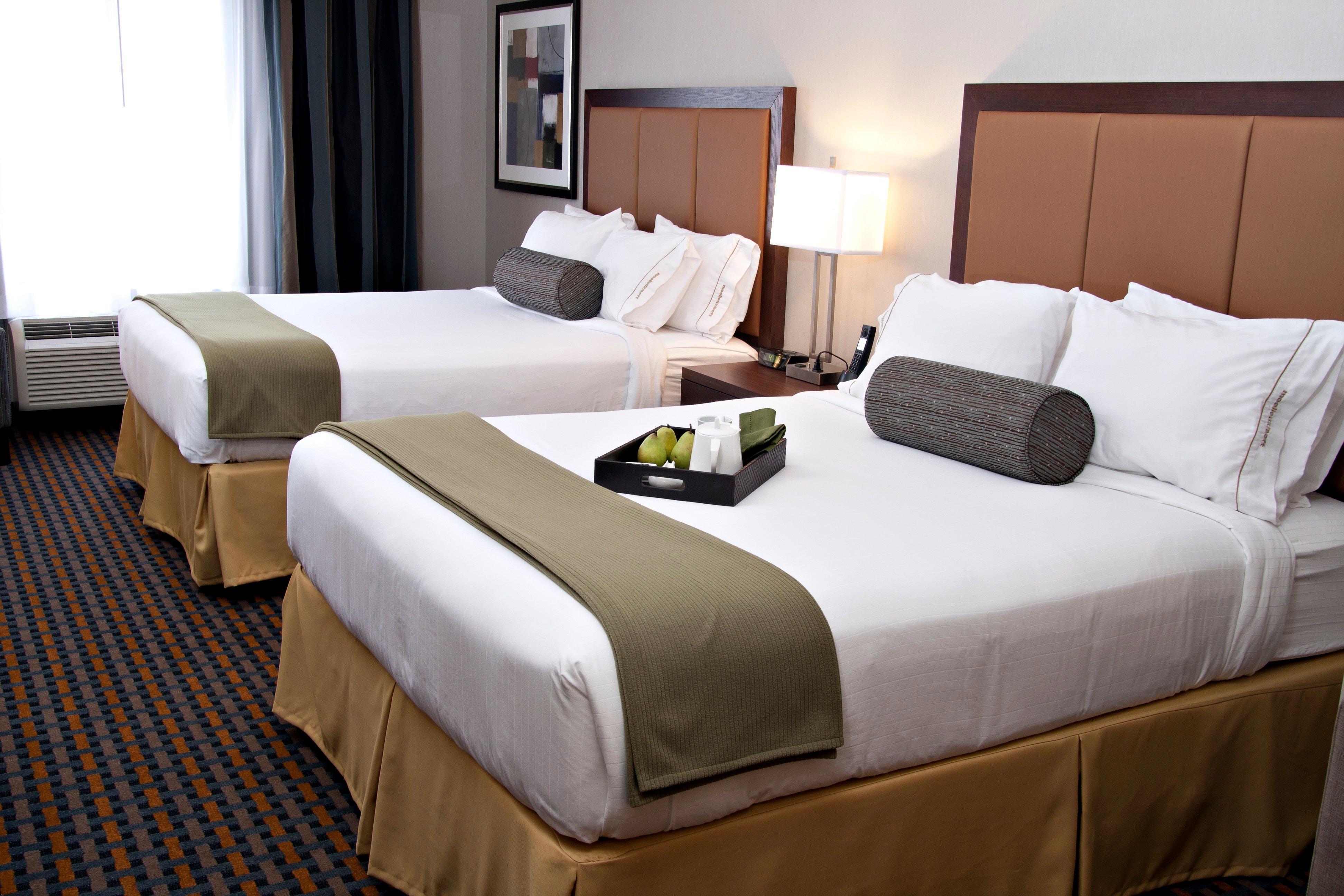 Holiday Inn Express Pembroke By Ihg Dış mekan fotoğraf